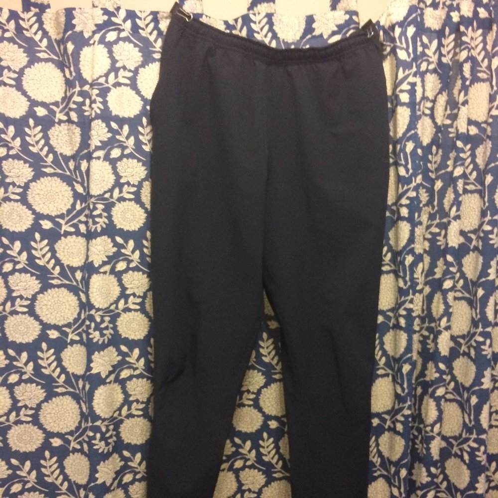 Outdoor Voices black athletic pants (Men's size medium)